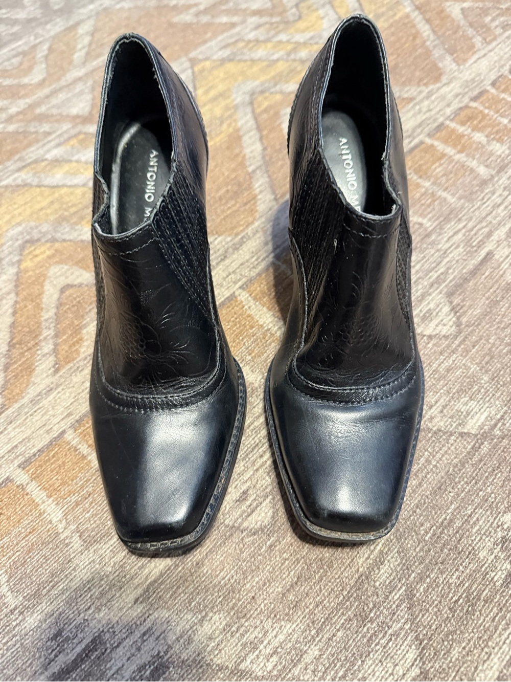 ANTONIO MELANI Black Leather Square-Toe Ankle Booties: women’s size 6